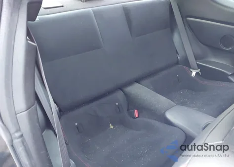 2015 Scion Fr-S z USA, uszkodzony, nr VIN JF1ZNAA15F8708248